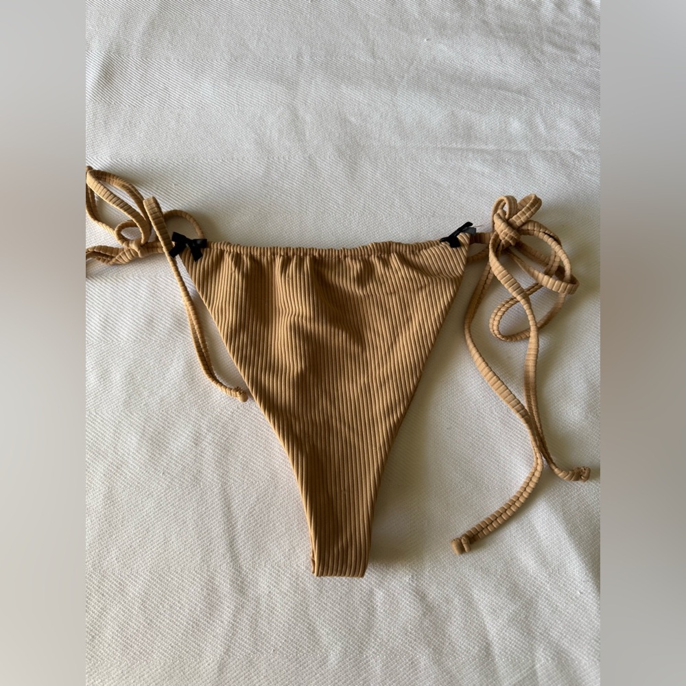 Frankie’s bikinis